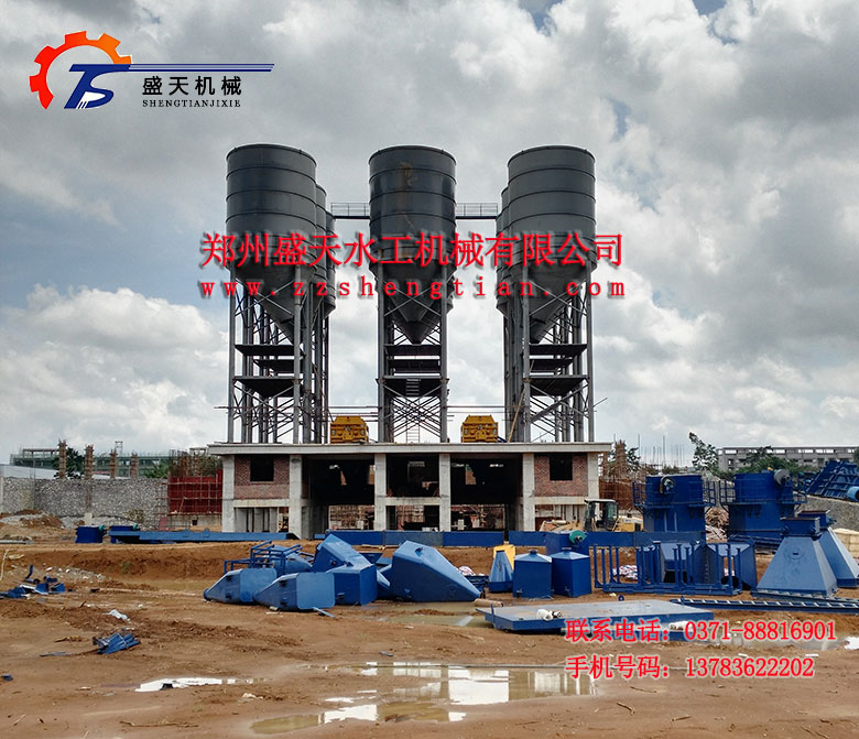 廣西建宏2HZS270混凝土攪拌站施工現(xiàn)場